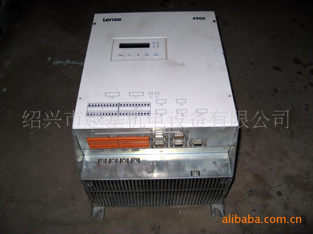 供应Lenze控制器EVD4903-E