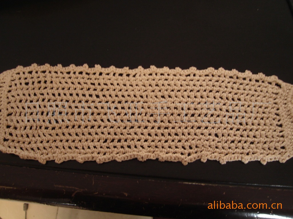 供应手钩花边，棉线花边。手工钩编花边，款式新。品种全。可定做