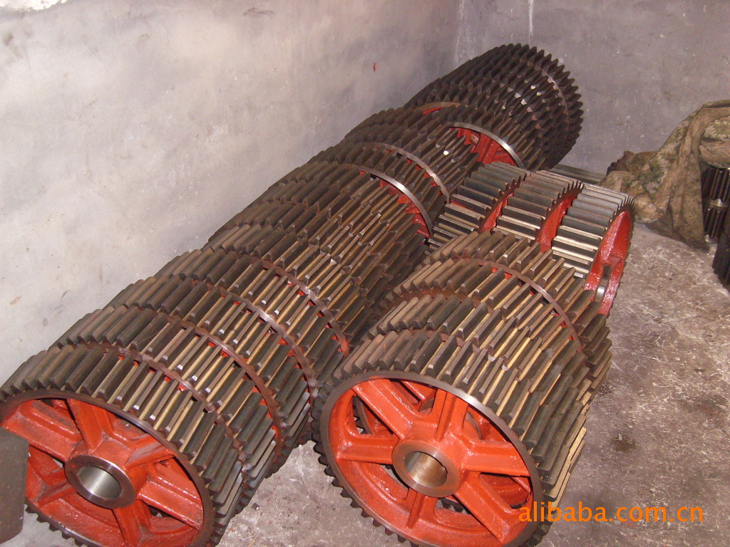 混凝土搅拌机/减速机/齿轮/建筑机械/配件/提升机