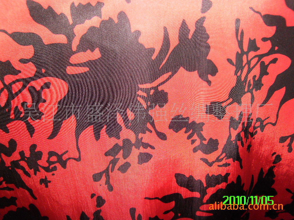 【伟强丝绸】330T春亚纺印花布