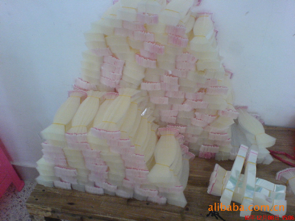 大量供应胶袋，笔芯透明袋，笔芯胶袋