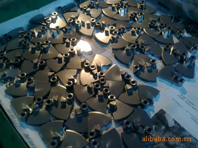 机械及行业设备现货供应电动两通阀dn20 电动两通阀dn50 订购