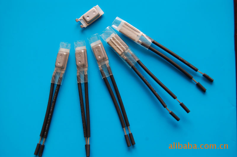 17AM系列电机热保护器/温控器 过载保护温控开关电机马达热保护器