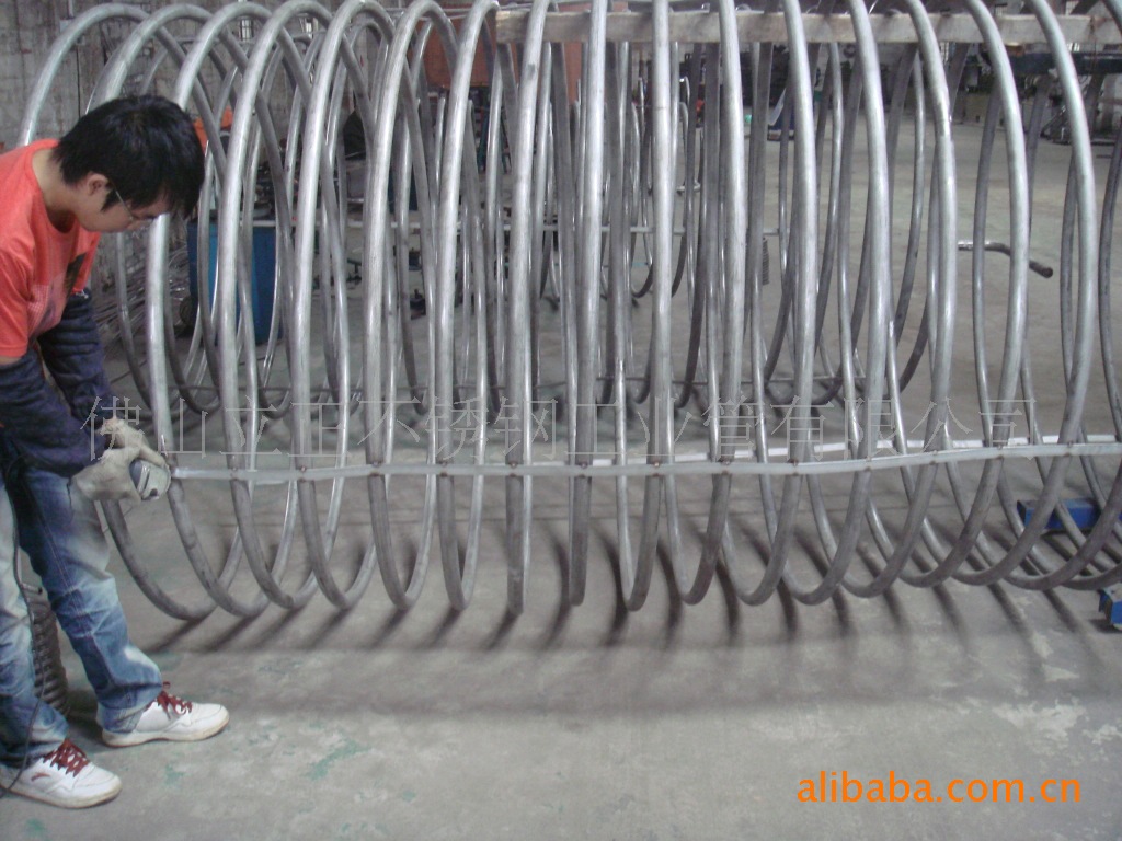 大型蒸气热交换不锈钢盘管直径1.6米 大型盘管定制加工有质量保证