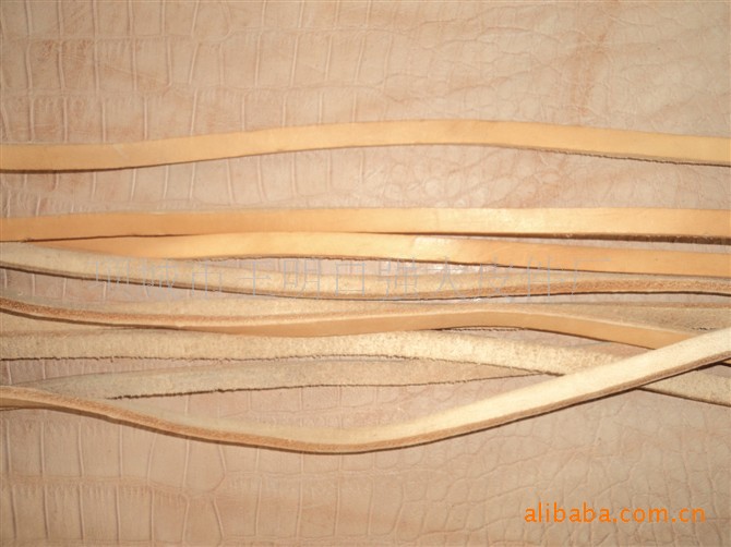 【厂家直销】各种规格原皮本色牛皮条 真牛皮绳鞋带 方/扁牛皮条