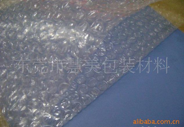 东莞供应气泡袋卷材.制袋来电！