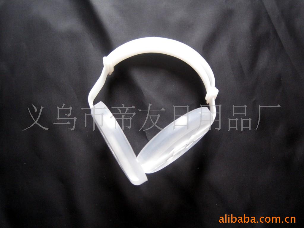 厂家供应保暖耳套塑料架子／耳套塑料骨架以及各种塑料配件(图)