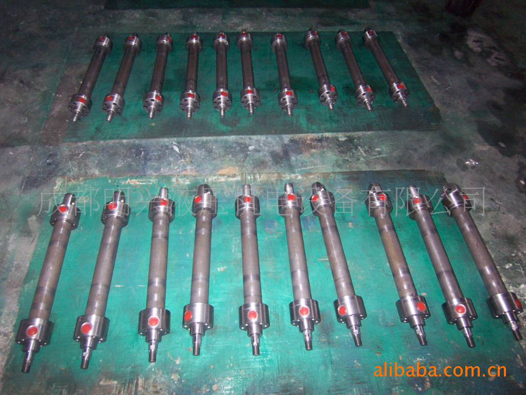 厂家专业供应液压油缸CD250（图）