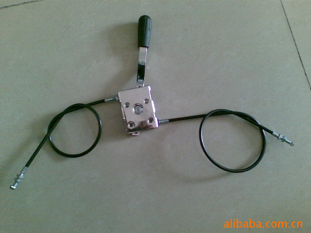 供应双功能家具气弹簧配件\家具五金配件\功能餐台