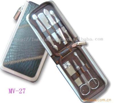 PU皮不锈钢美容套 修容组 7件套不锈钢修甲套装 美容套装