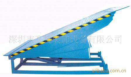 厂家供应固定式液压登车桥液压调节板、码头液压装卸平台|ru
