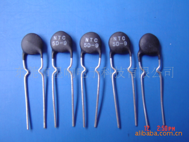 NTC热敏电阻器（聚硅树脂封装）。16D-9