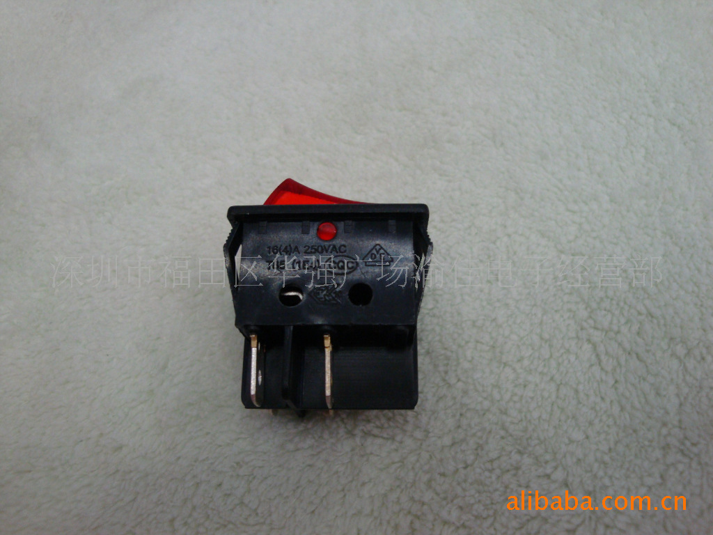 台湾产 船型开关 进口开关 R210-C5L 翘板开关
