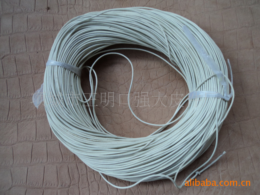 源头厂家 批发 直径1MM白色 牛皮线牛皮绳 饰品配件绳带线 圆皮绳