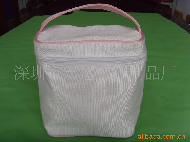 厂家直销供应化妆包、网纱袋、尼龙袋