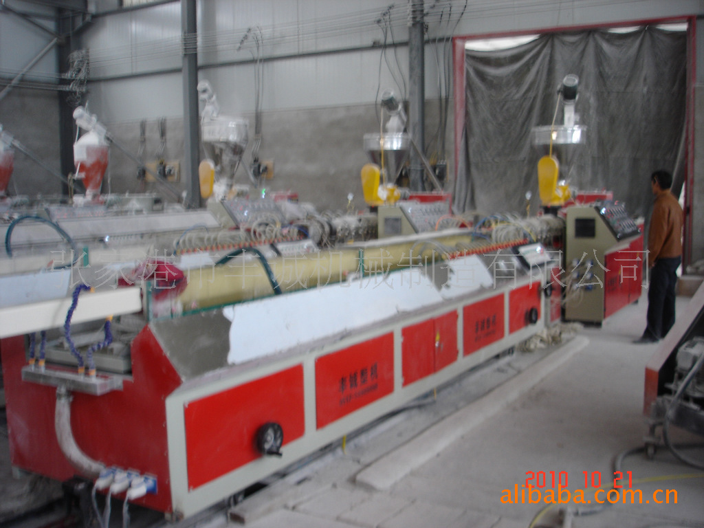 供应 PVC天花板、异型材生产线 SJYF3挤出型生产线