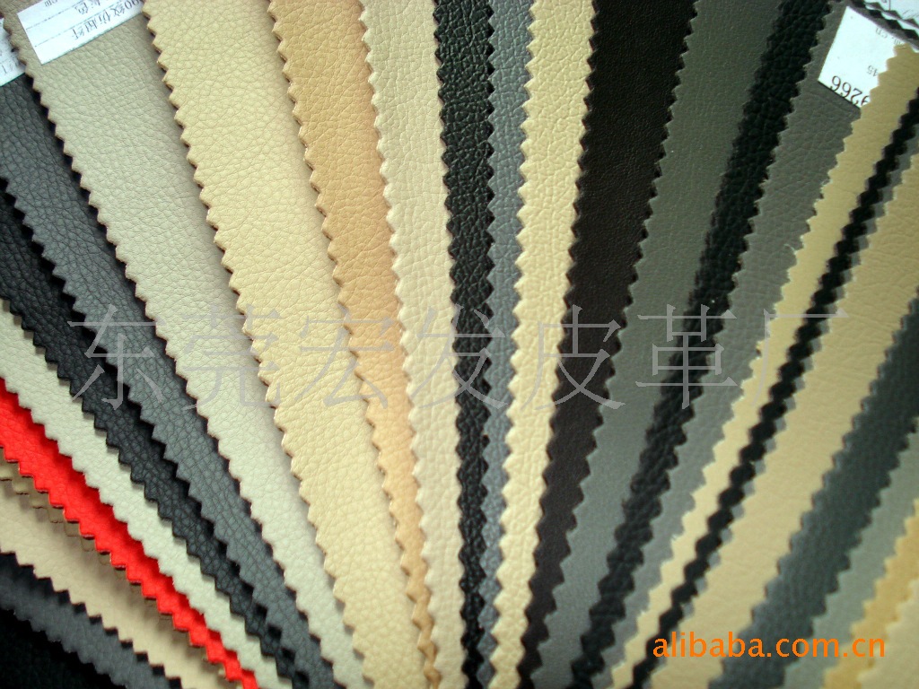 供应PVC奔驰纹环保皮革汽车靠垫皮革汽车脚踏皮革