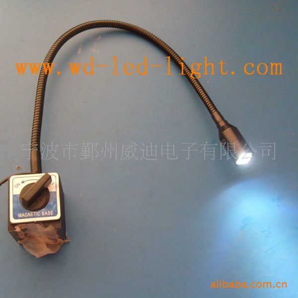 低温冷光 1W LED 磁性工具灯