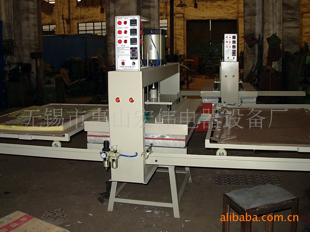 羽绒服专用压胶机大型双工位气动平板烫画机 百褶裙压褶机