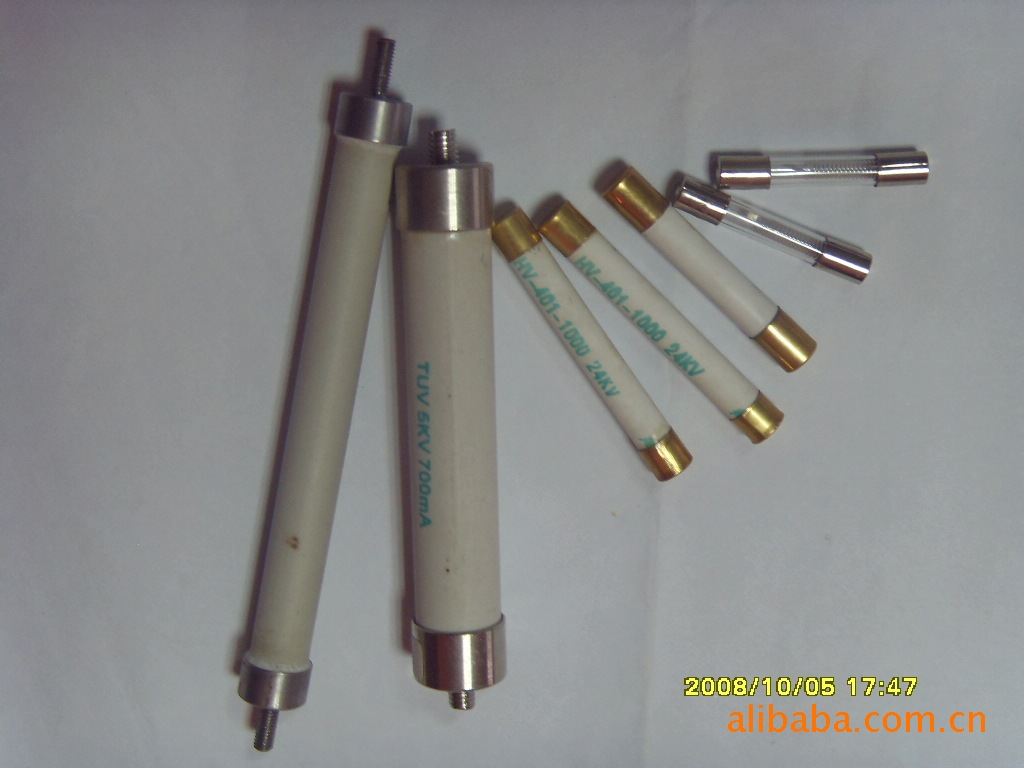 供应特殊定制小型化微电流限温限流双保护器高压熔断器保险丝