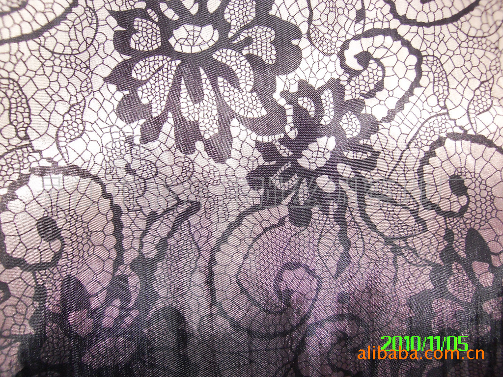 【伟强丝绸】300T涤塔夫印花布