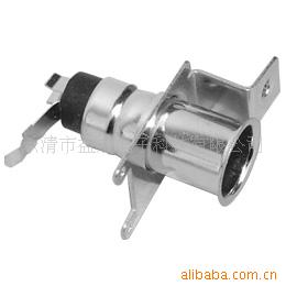 供应TC05-2汽车天线插座GPS天线座TC05益永TC08