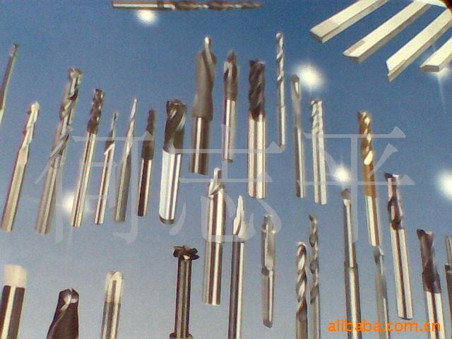 钨钢刀具，整体合金刀具，焊接刀具。