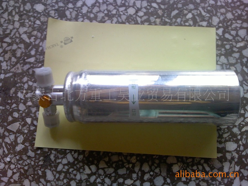 特雷克斯TEREX3303 3304 TR100用 20011051 空调储液器