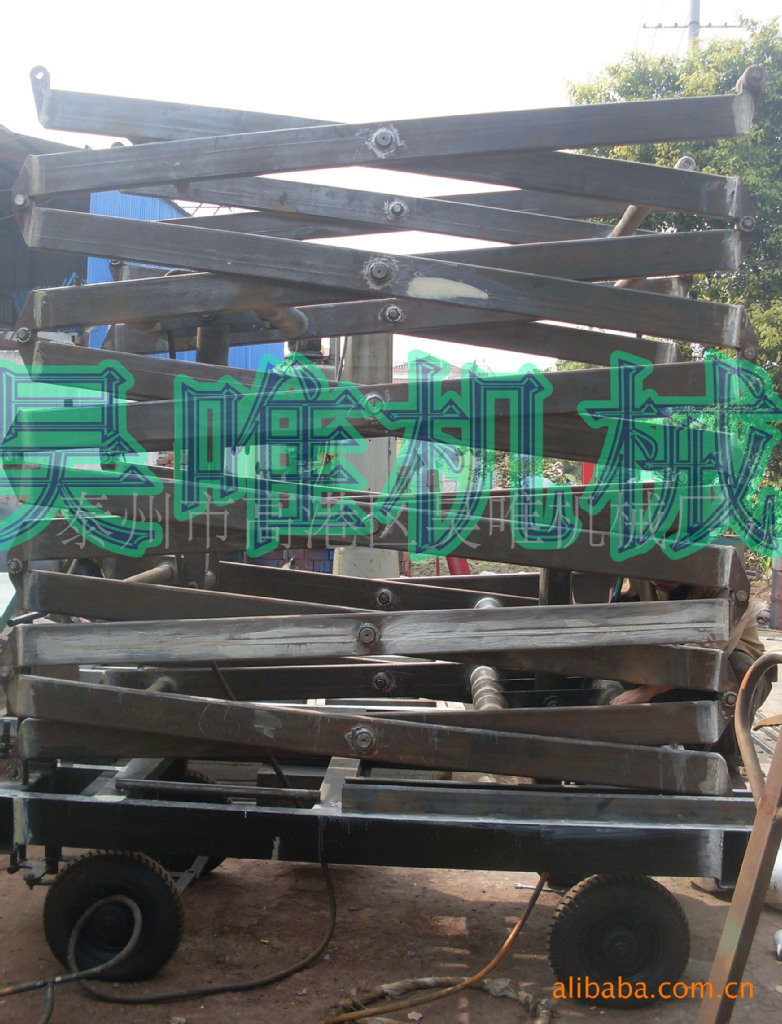 Aerial Work Platforms elevator Simple operation Rise and fall Power Reliable Scissors Lift