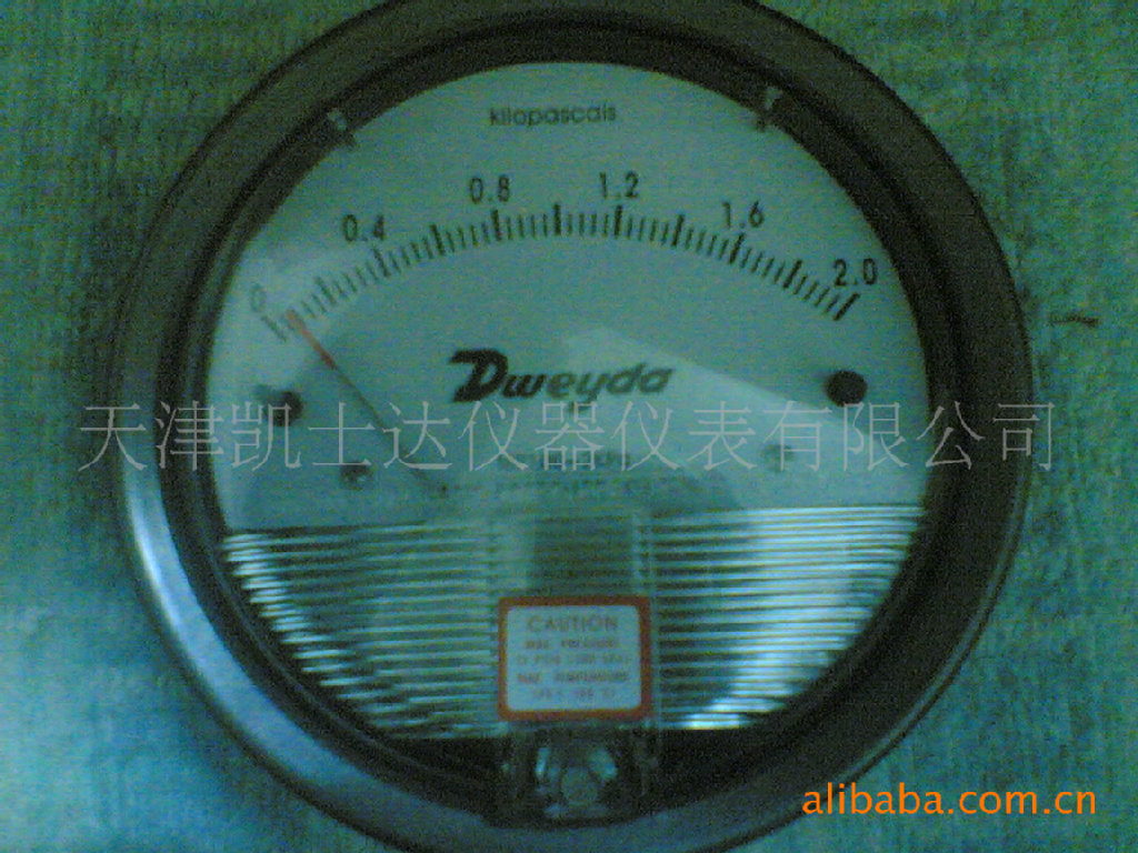 天津2KPA差压表，2000PA微压差表，0-2KPA压差计厂家现货供应