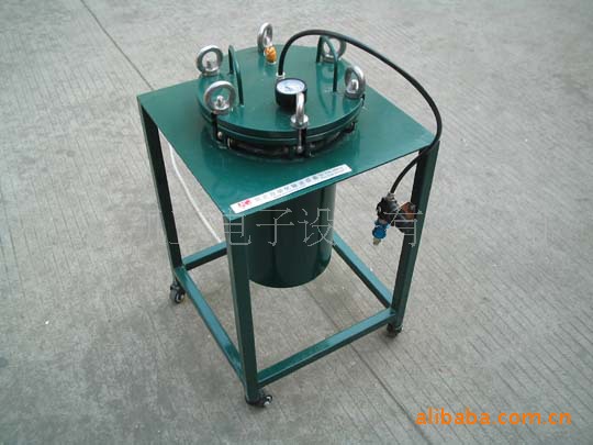 批发供应节能灯点胶机、灯管打胶机、注胶机