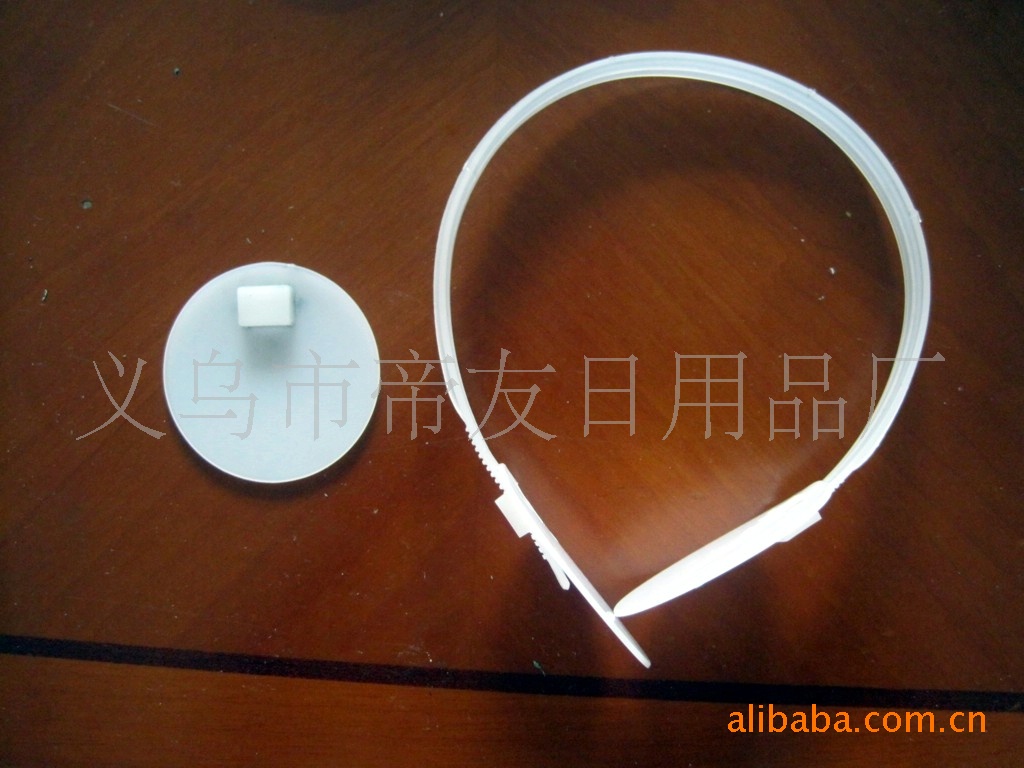 厂家生产供应塑料耳套架子／耳套塑胶骨架以及各种塑料配件(图)