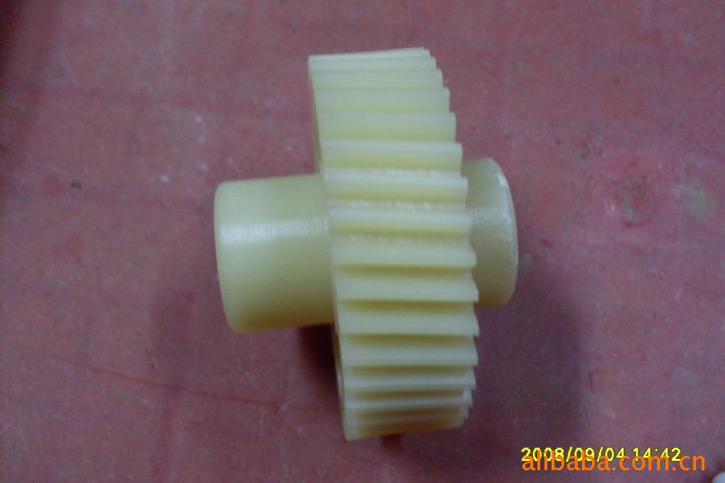 供应塑胶齿轮 塑胶同步皮带轮 按摩椅齿轮 蜗轮斜齿轮棘轮齿轮组