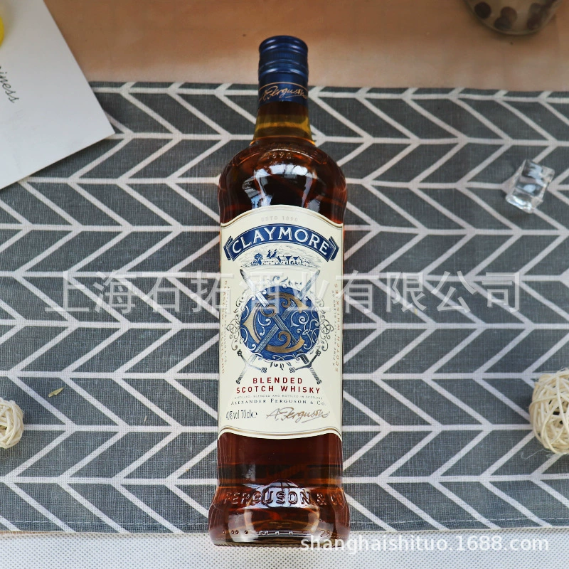 Импортированное иностранное вино из Великобритании, шотландский виски Scotch 700 мл, оригинал, 40 градусов, Claymor, рекомендация