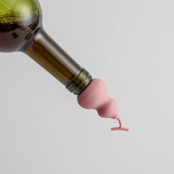 creative silicone bottle stopper