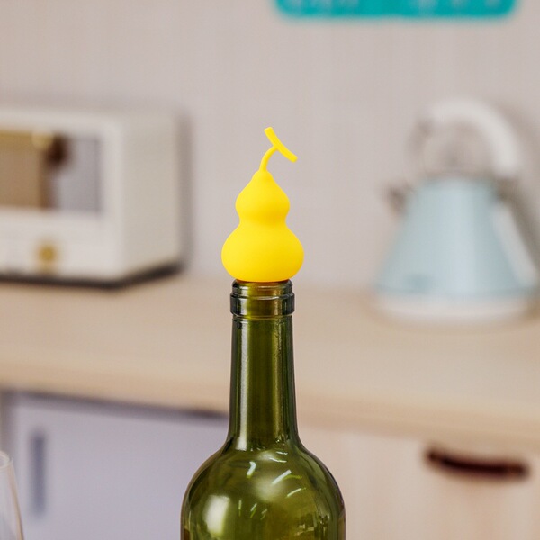 creative silicone bottle stopper