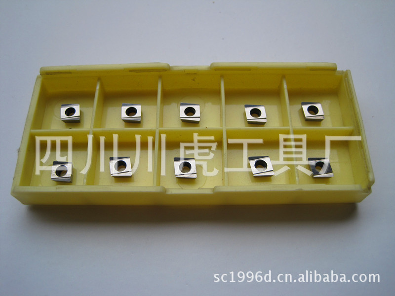 四川川虎钢件镗刀片/双刃可调镗刀刀片：CPGT050204L-A1 YT798