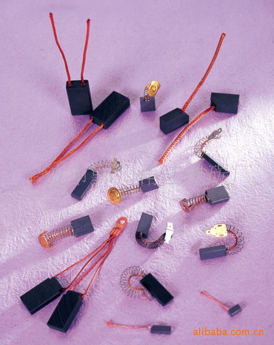 甬碳精品 长期供应各类高品质工业电机碳刷 货源充足 交期保障