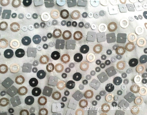 承接各类各类化纤雪纺布料珠片绣加工