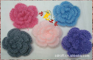 供应手钩花，毛线花，胸花。H-53