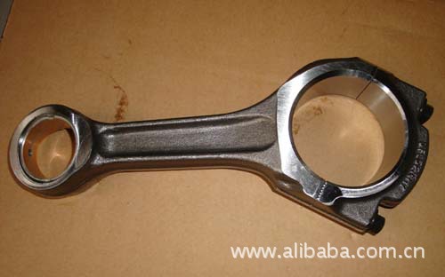 XKTY.COM星空体育-鑫源取得双缸摩托车发动机曲柄连杆总成专利公开双缸摩托车发动机曲柄连杆总成构造