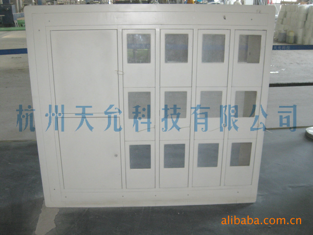 特惠供应  户外玻璃钢电表箱 定做非标电表 户外防雨12表箱