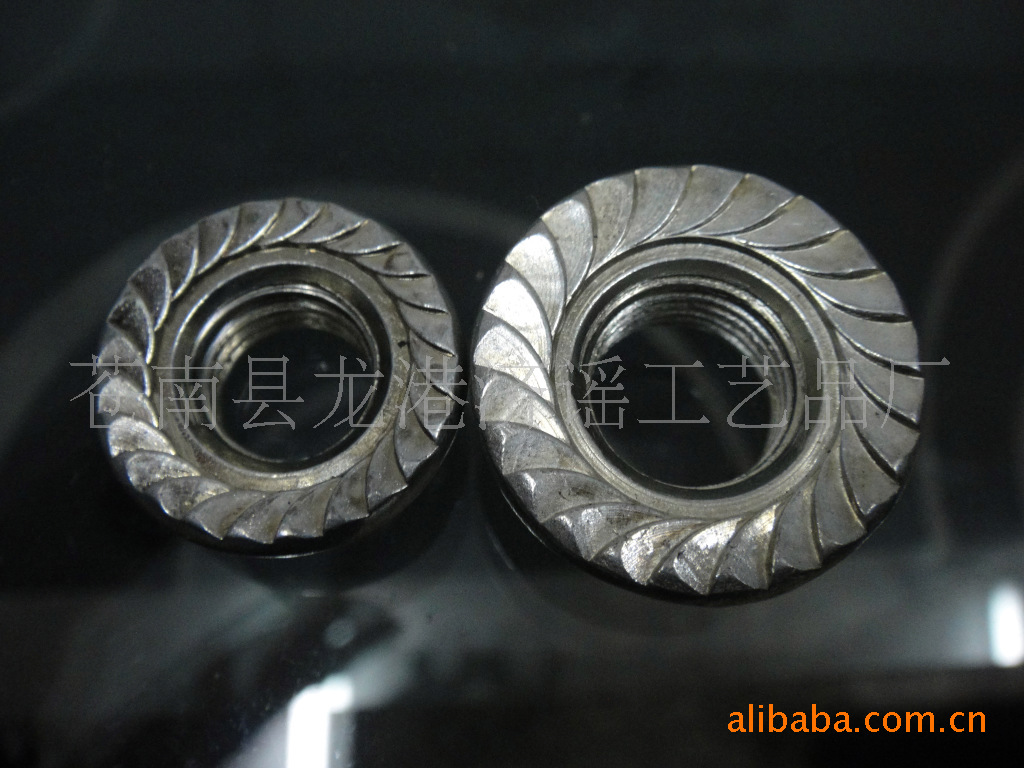 大量供应六角法兰面螺母，镀白锌，彩锌，蓝白锌，军绿