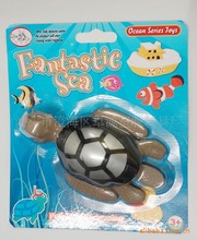 供应拉线游水玩具鱼 青蛙 乌龟 帆船 海盗船 海豚 河豚 鸭子