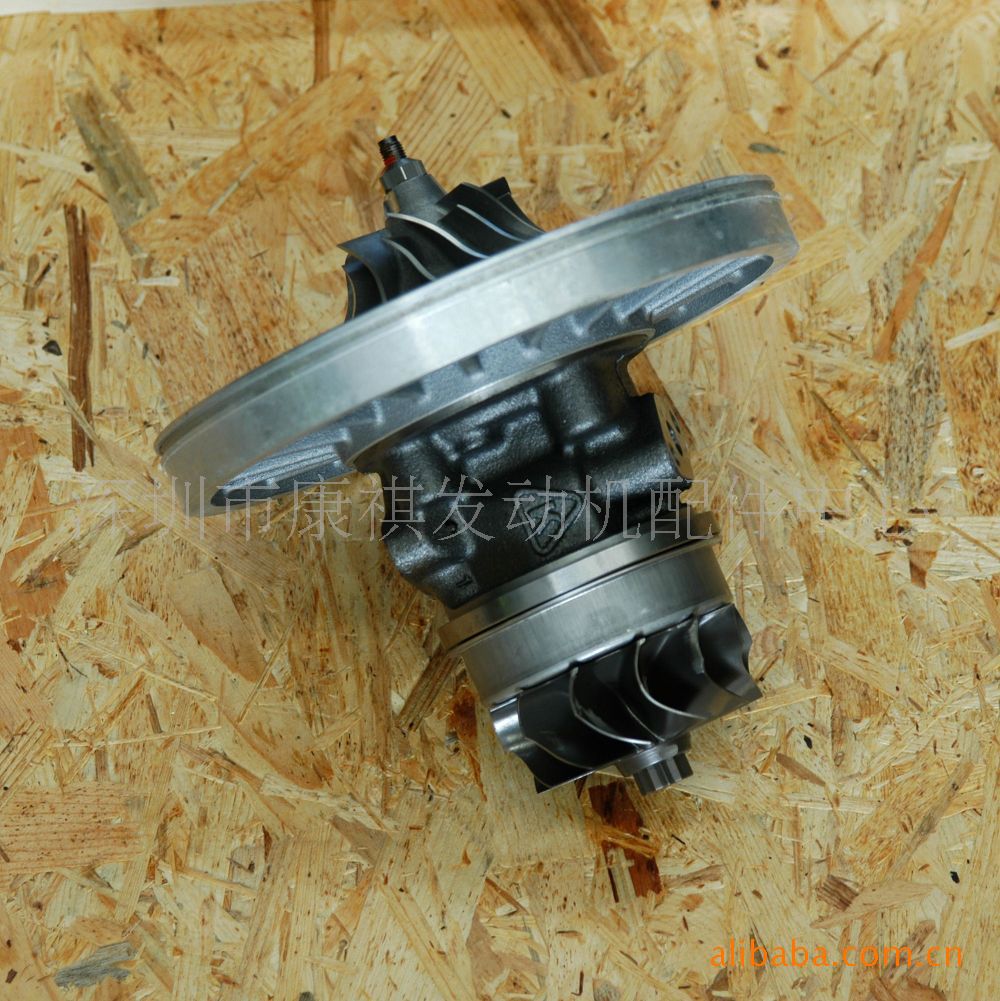 供应奔驰/底特律柴油发电机组增压器总成