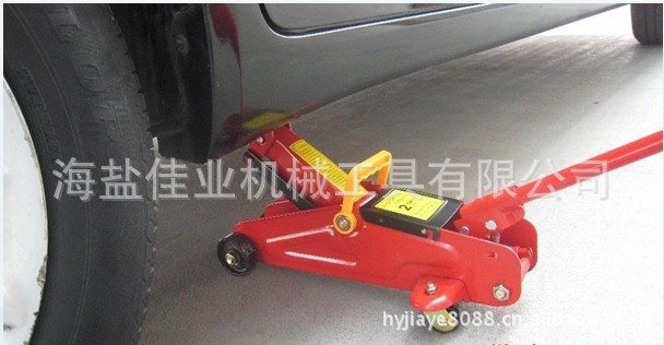 供应（简洁型）汽车千斤顶，液压千斤顶，卧式千斤顶