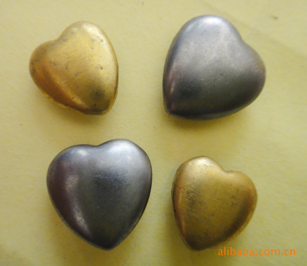 【厂家直销】佛山厂家供应心形撞钉 各种大小心形撞钉 诚信保障