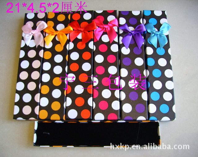 大量供应批发 首饰饰品包装盒 彩印圆点缎带结系列 项链盒