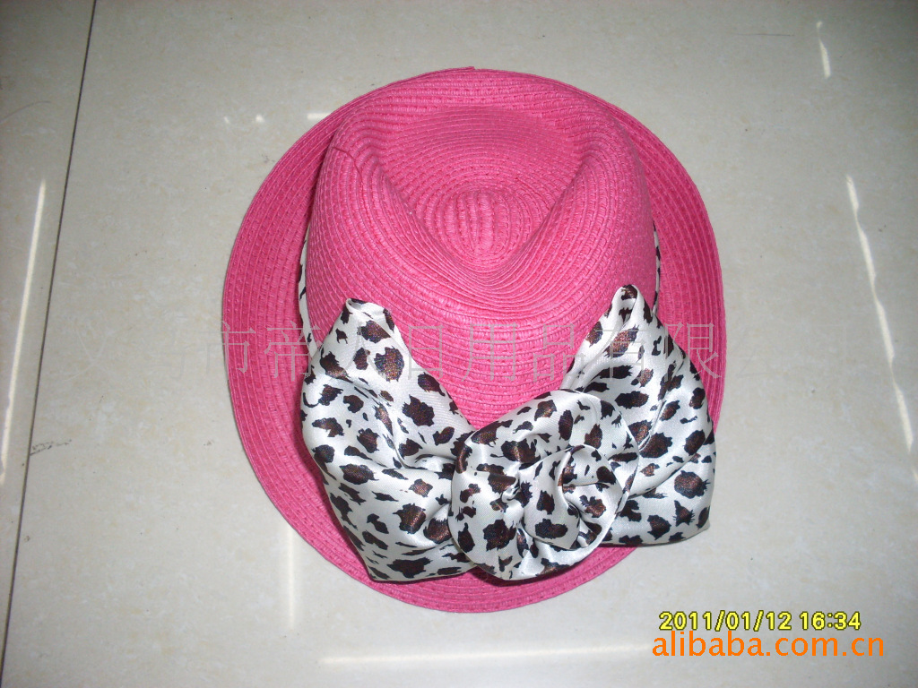 供应各种麦秆草帽 时尚平顶帽 纸草帽 大沿帽  农用草帽等