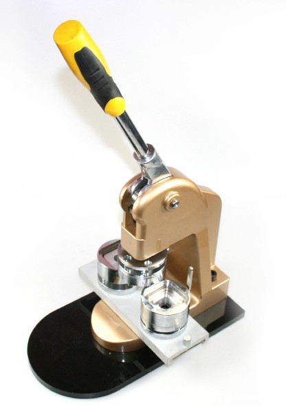 胸章机 马口铁胸章定 制机器 个性徽章制作设备 胸章磨具厂家直销